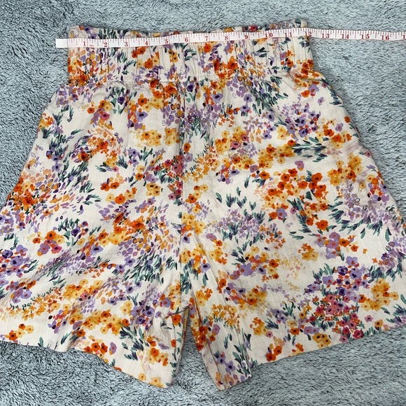 H&M Floral Linen Shorts - Picture 6 of 9